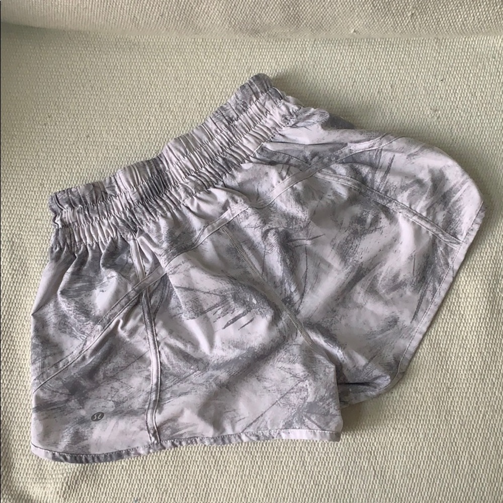 Lululemon Tracker Short V, 4” inseam, size 6